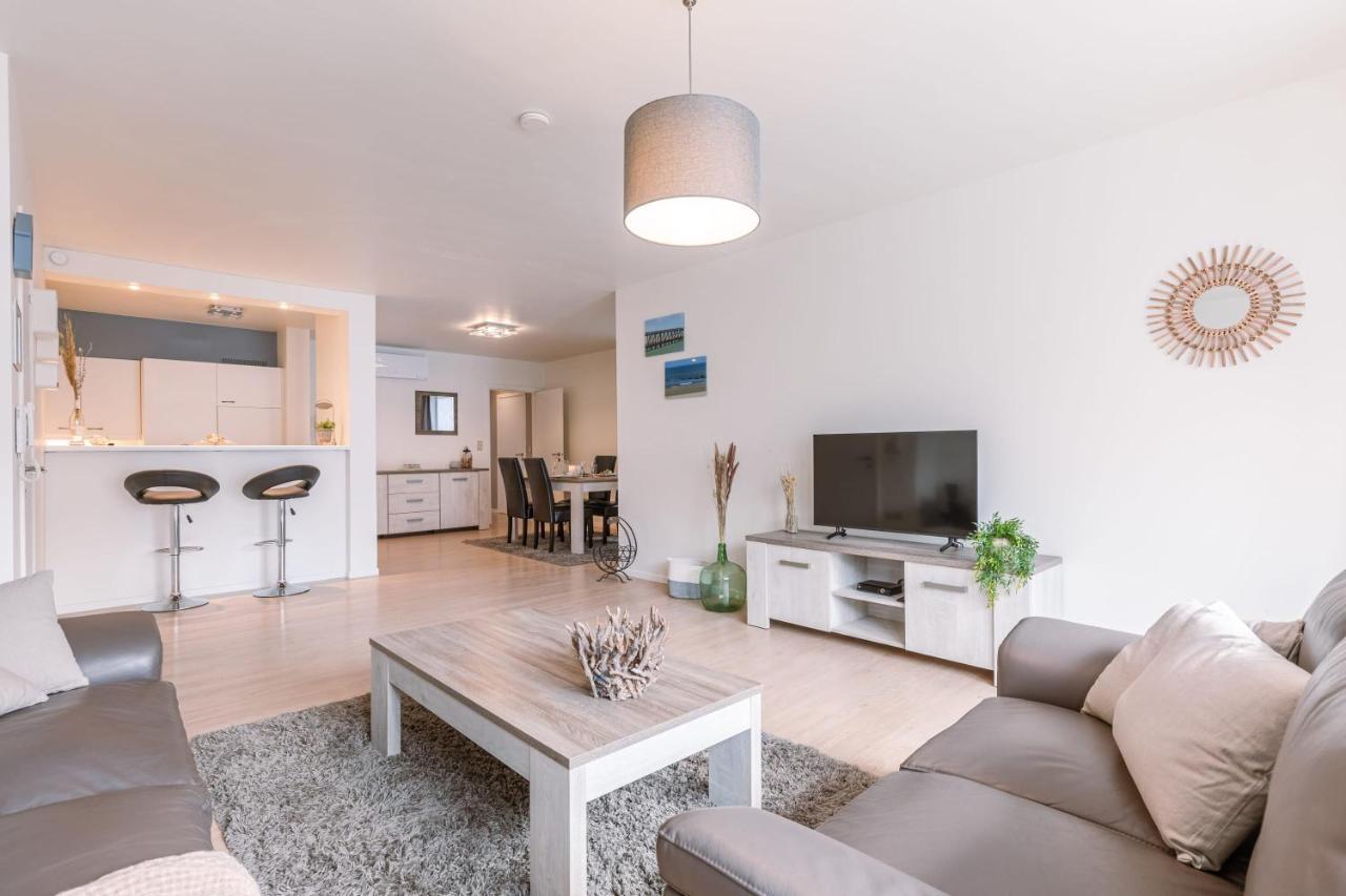 Charming Apartment Near The Beach Бланкенберге Екстериор снимка